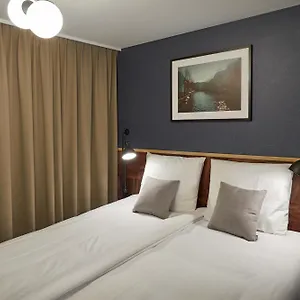 nova-apartments.amsterdamhotelsnl.com/